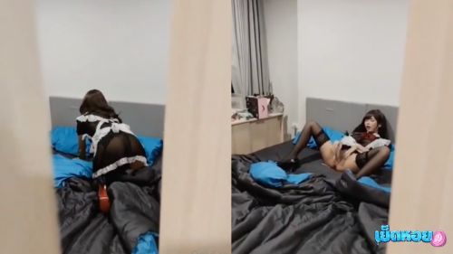 หลุดสาวตกเบ็ด ช่วยตัวเองในห้องนอน | แหกหอยเล่นเสียวในห้องคนเดียว แต่ดัมีคนเข้ามาเจอจนได้เรื่อง